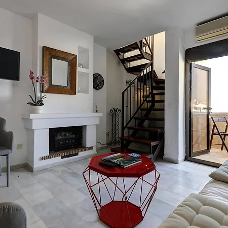 Apartament 082 - Stunning Sea Views Beachfront *